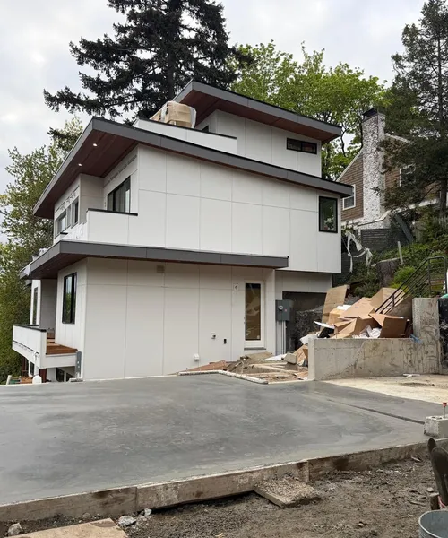 Concrete Patio in Seattle 